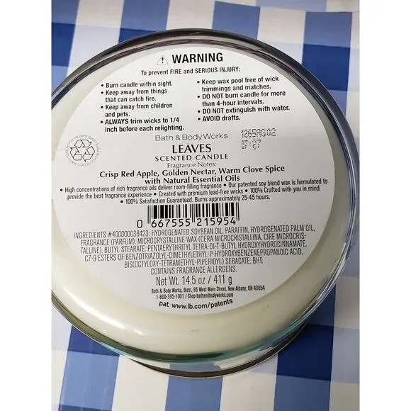 BBW Leaves Large 3 Wick Candle Holiday Home Fragrance Decor - Picture 2 of 2